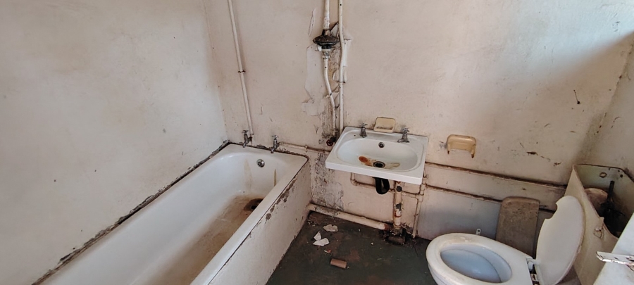 To Let 5 Bedroom Property for Rent in Flamwood North West